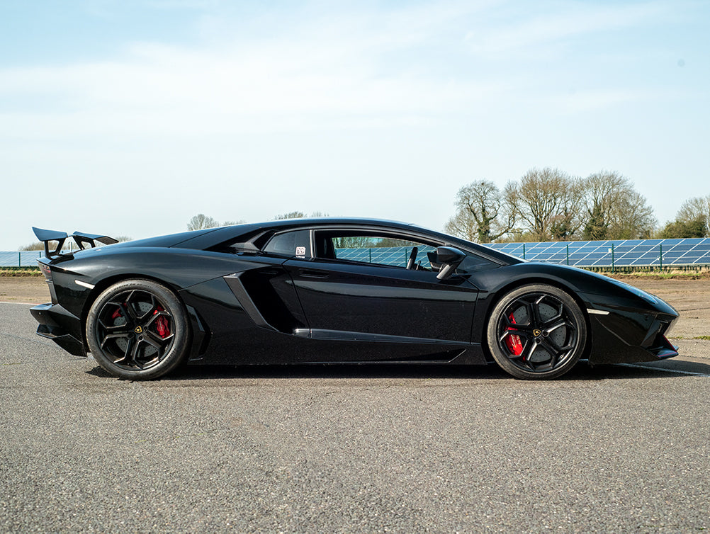 Lamborghini Aventador Driving Experience Blast + High Speed Passenger Ride