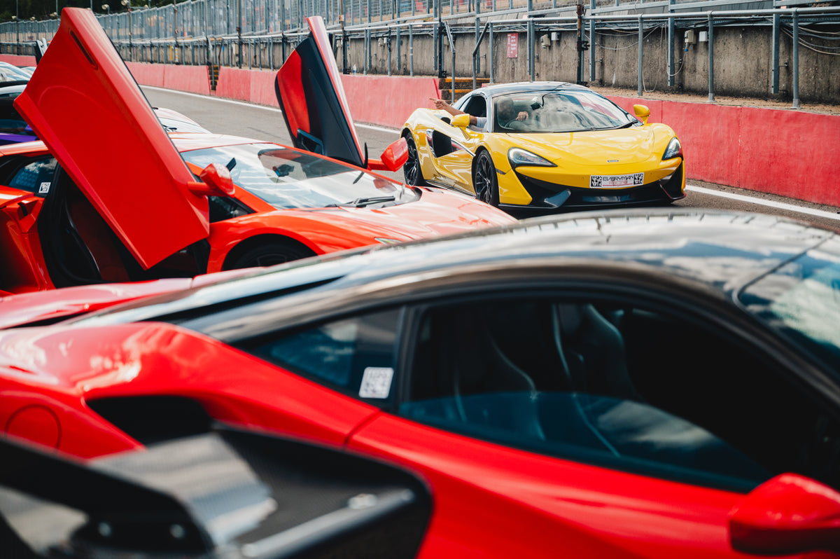 Premium Circuit Platinum Driving Experience Blast 3 Cars + High Speed Passenger Ride (Weekday)