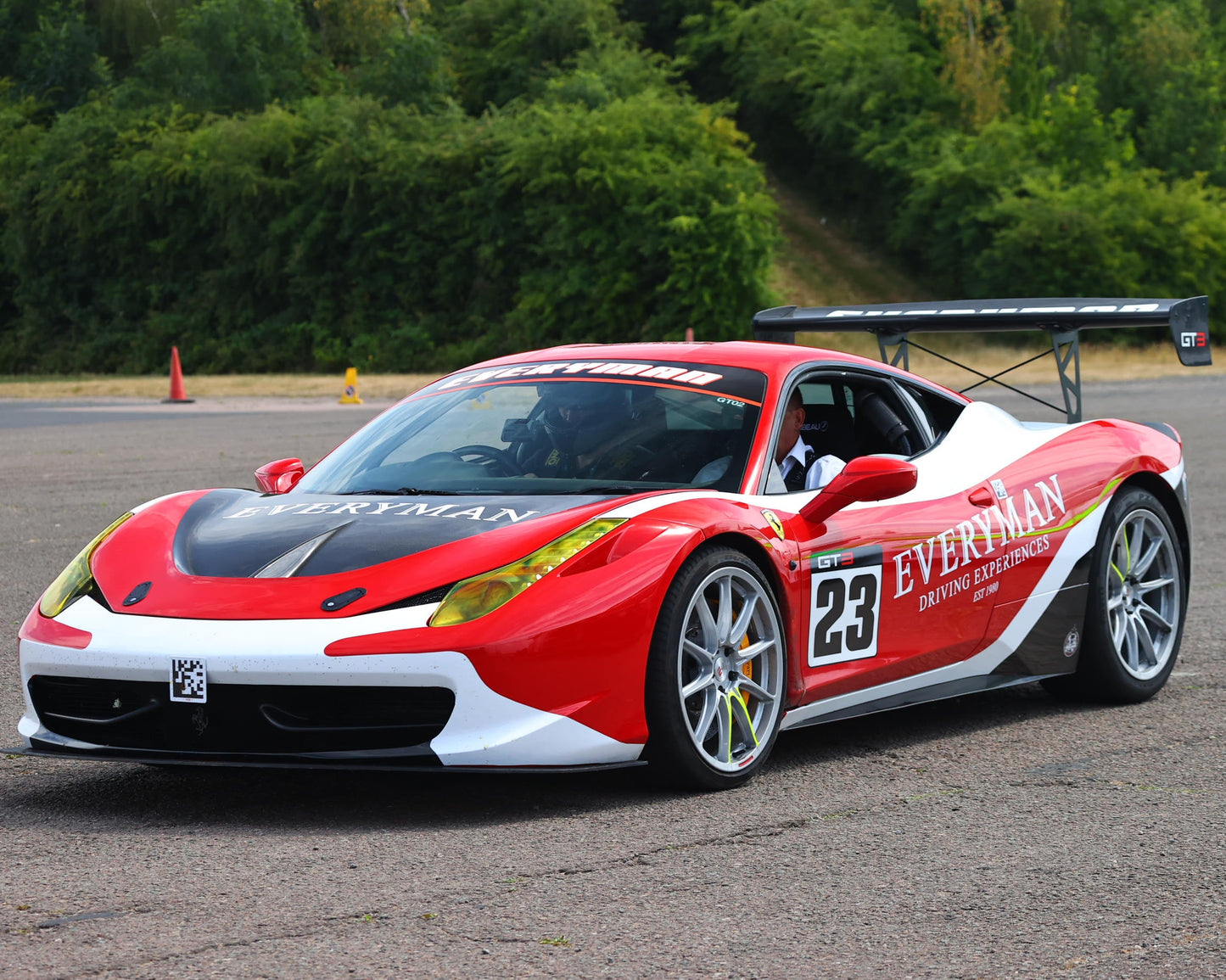 Ferrari gt3 race car