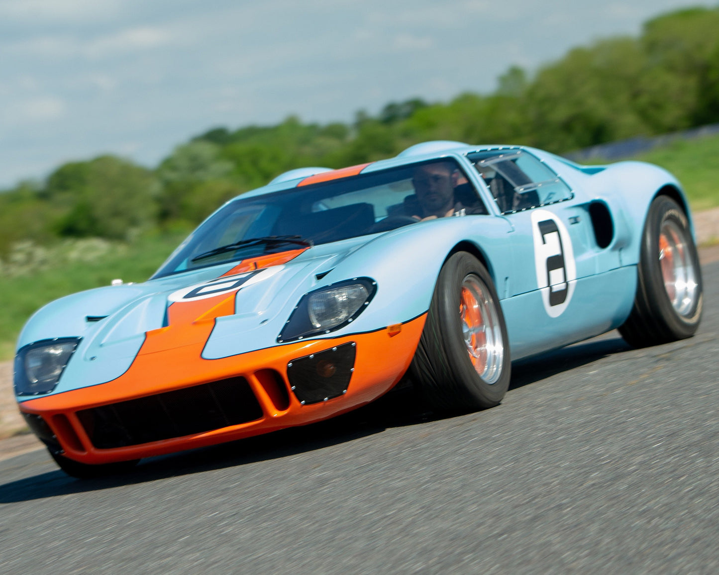Ford GT40 Driving Experience - Everyman Driving Experiences 