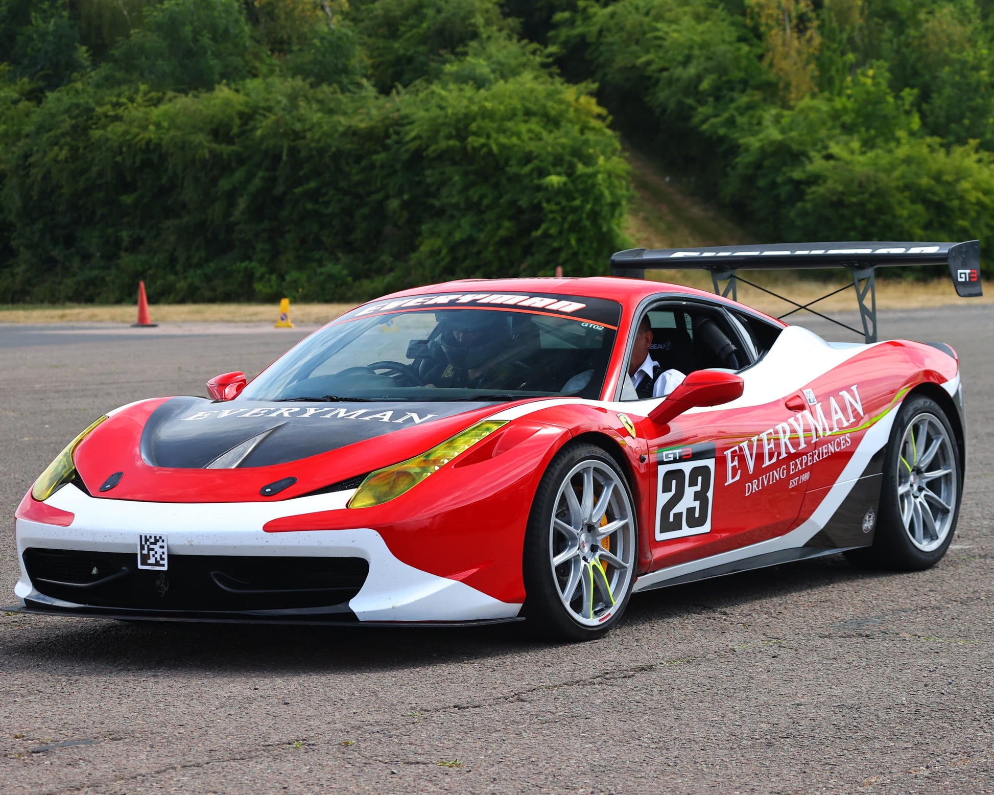 Ferrari gt3 race car